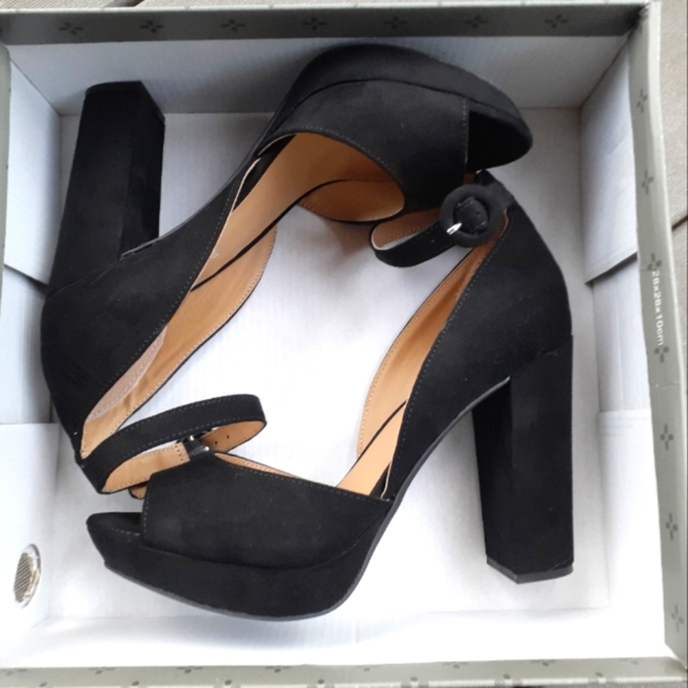 Macy's (Sun and Stone) Reeta Block-Heel Platform Sandals